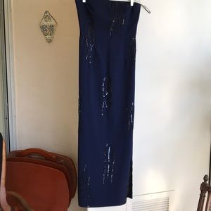 Strapless elegant dresss